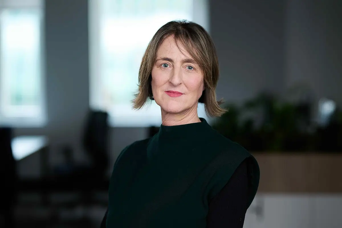 Sarah Thompson, Chief Operations Officer
